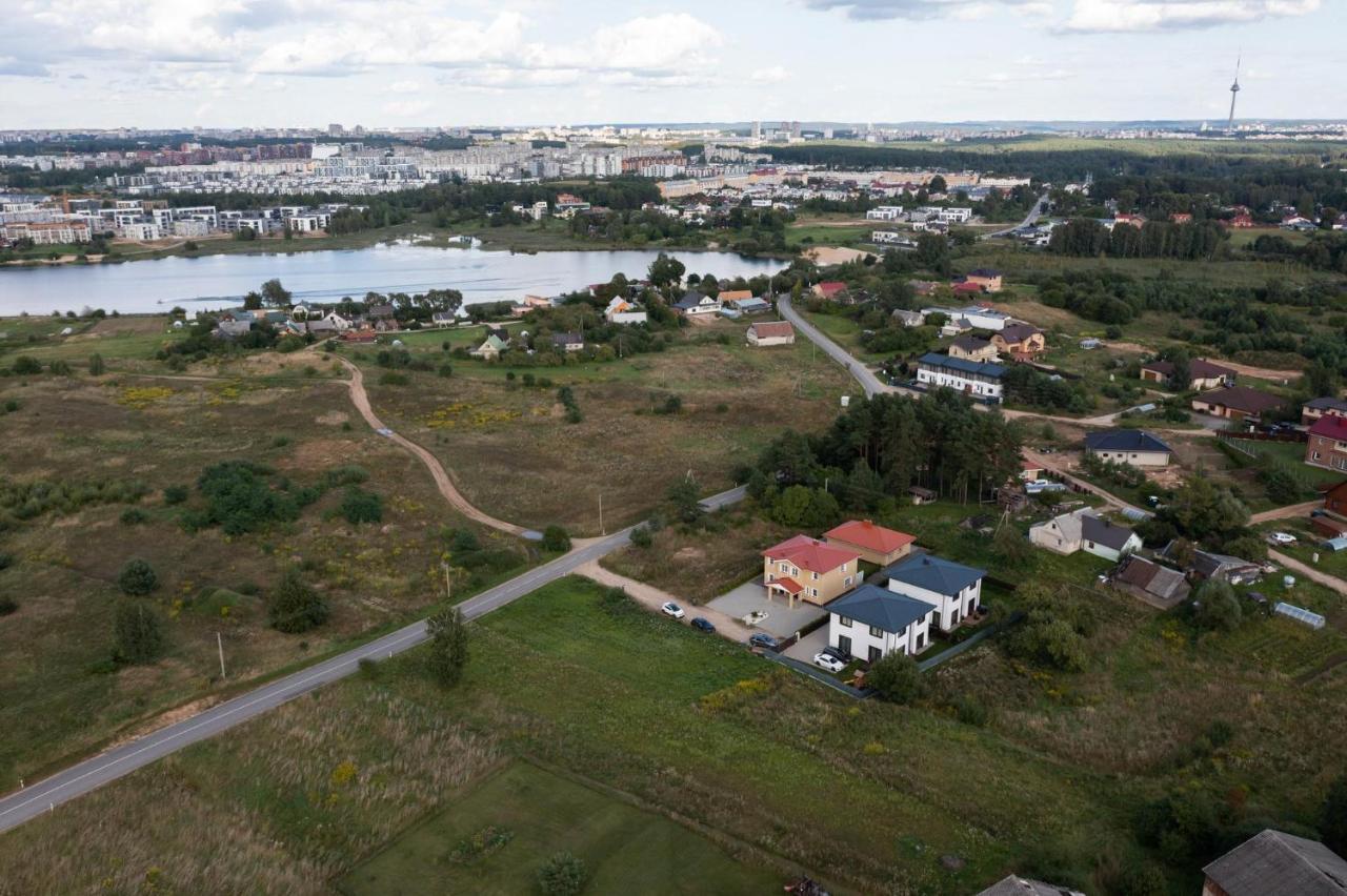 1 House Between Two Lakes فيلنيوس المظهر الخارجي الصورة